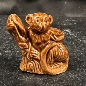 Wade Whimsies Koala Bear Porcelain Figurine Brown Glaze England Red Rose Tea